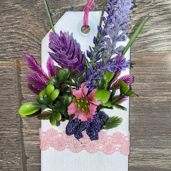 Handmade mini Flower composition - Picture 3 of 3